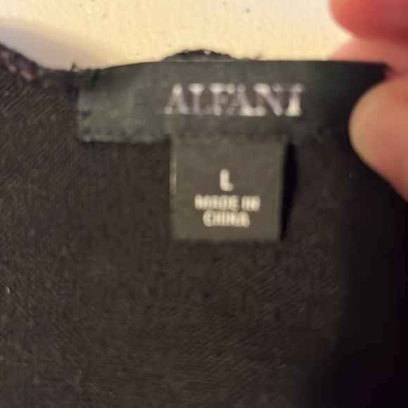 Alfani faux sweater set. Black, size large - Picture 6 of 9